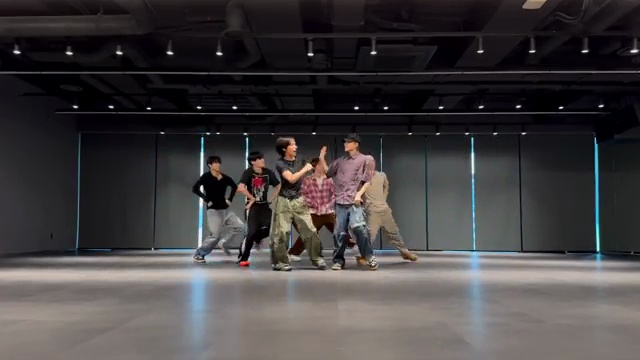 NCT WISH '내 얘길 들어봐': Practice Room에서 펼쳐진 열정의 순간!
