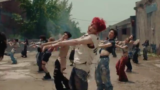KEY 키의 신뢰장 HUNTER 발매: 앨범 리뷰, 놓치면 후회할 깊은 이야기까지! - 장면 1