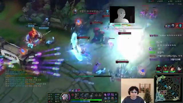 피어리스에 강한 남자, 랄로의 전설적인 여정🔥 - 장면 1